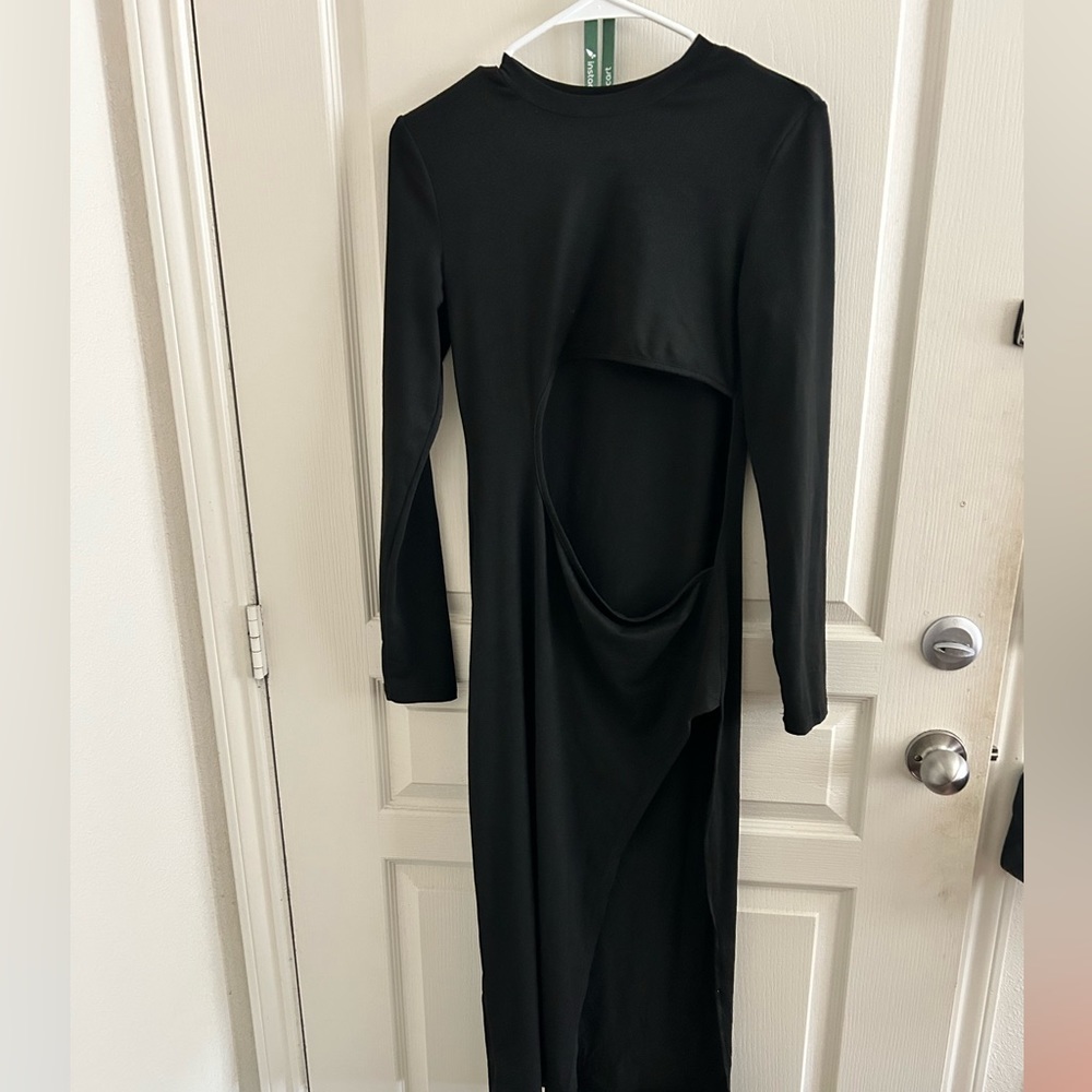 high slit hollow opening crew neck dress